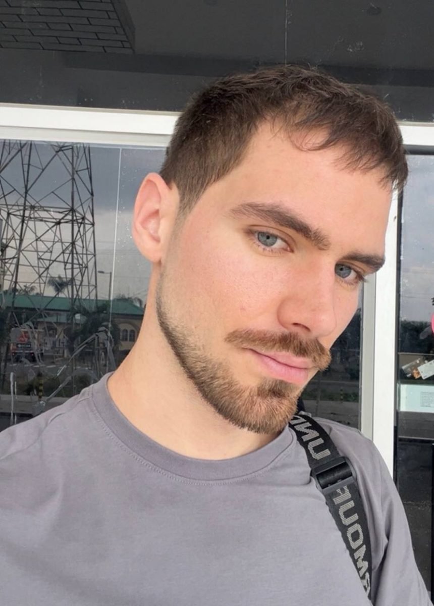 Modelo hombre, retrato casual
